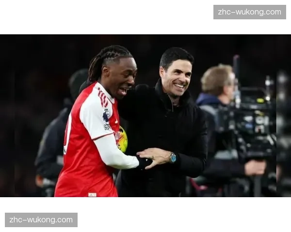 埃泽世界波打破僵局 阿森纳中场远射成破密集防守利器